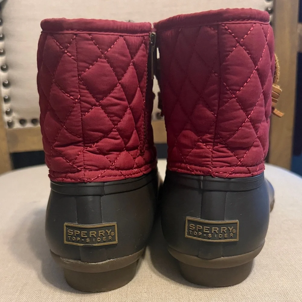 Sperry Top-Sider Women’s Burgundy and Dark Gray Winter Boots, Size 9